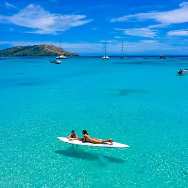 Oarsman's Bay Lodge, hotel in Matayalevu