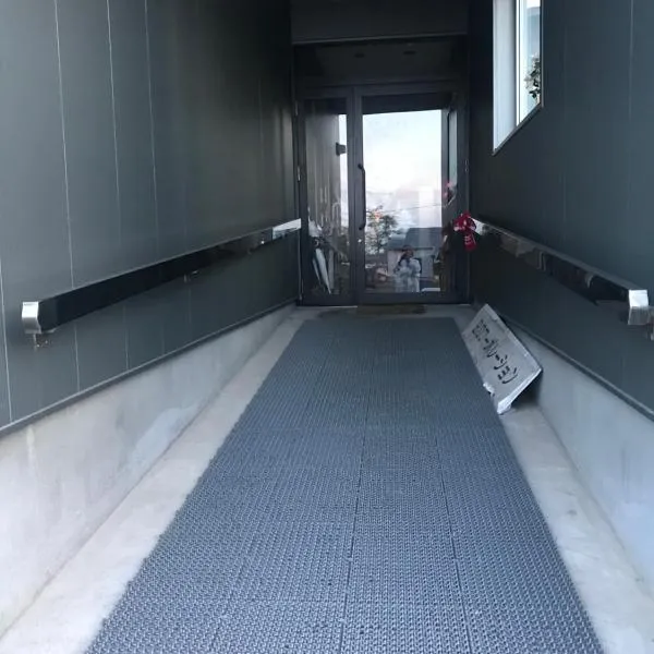 Sunny house, hotel in Otaru