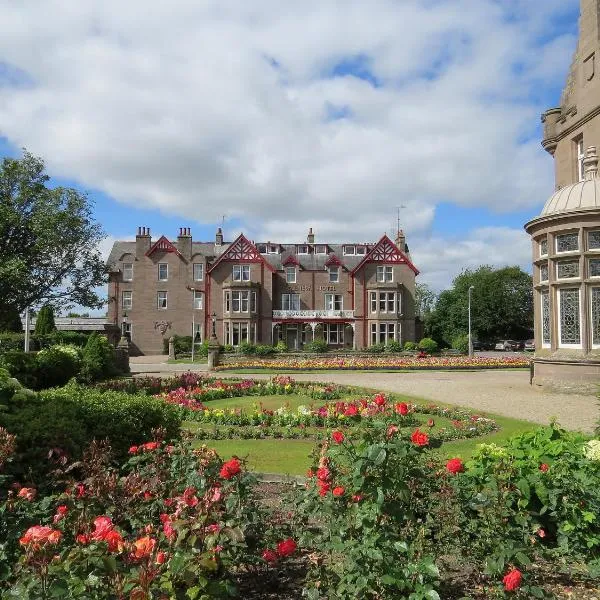 Glenesk Hotel、Edzellのホテル