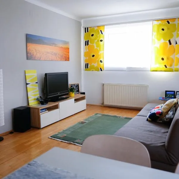 Goldenfields apartment, hotel in Kranj