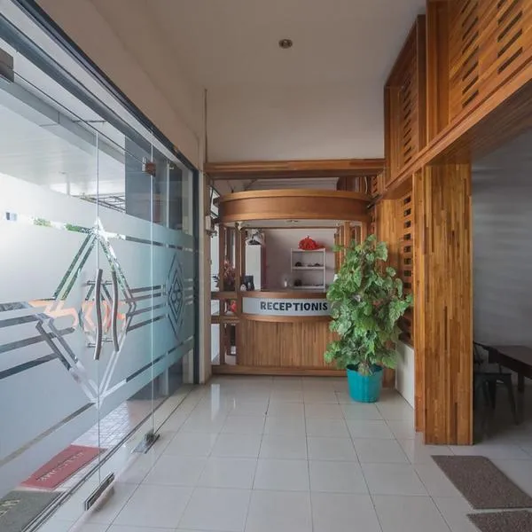 RedDoorz near Gajah Mada Pontianak, hotel v destinaci Pontianak