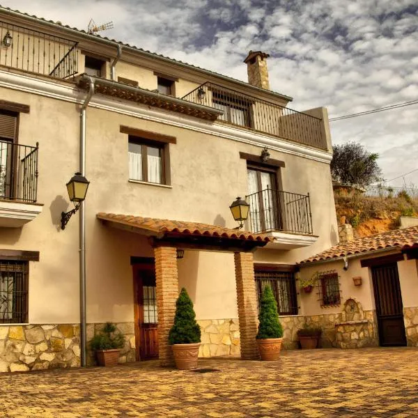 Alojamientos Rurales la Fuente, hotel i Torralba