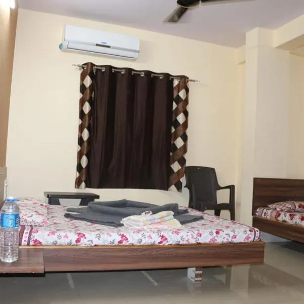 Hotel Laxmi Sadan, hotel v destinaci Somnath