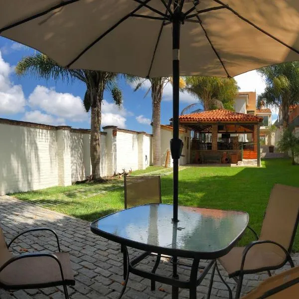 CHIFLON VILLAS, hotel v destinaci La Manzanilla de la Paz