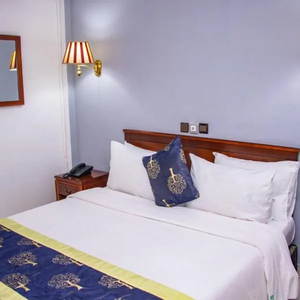 Hôtel Prince De Galles: Douala şehrinde bir otel