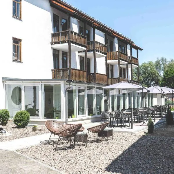 Parkhotel Cham, hotel sa Cham