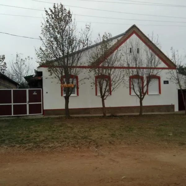 Liza Panzio, hotel in Bačka Topola