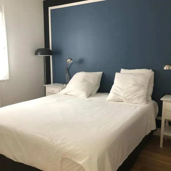 Appart 2 pièces avec parking QUARTIER DU LAC, hôtel à Saint-Jean-de-Luz