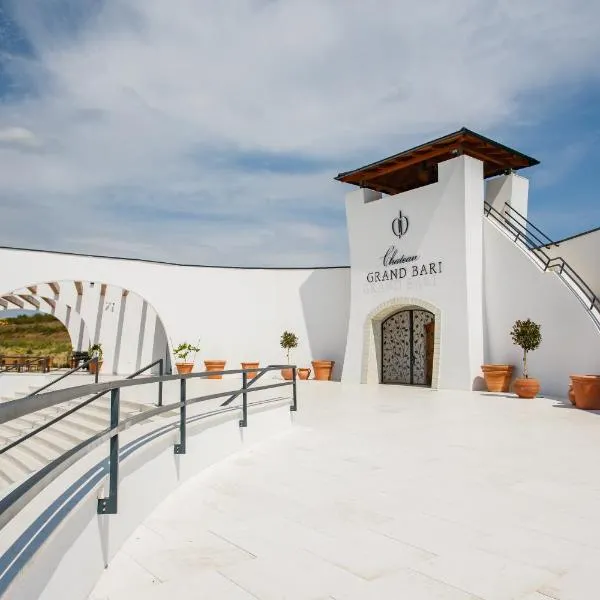 Chateau GRAND BARI, Hotel in Veľká Bara