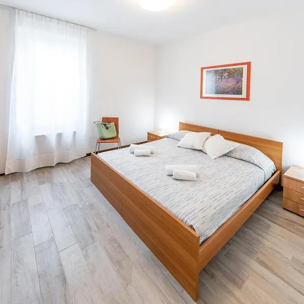Appartamenti Pratone, hotel a Garda