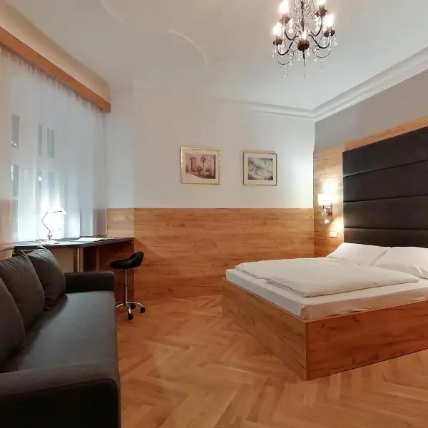 GOLDEN STAR - Premium Apartments, hotel u gradu Melk