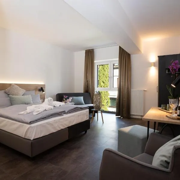 Drexel`s Parkhotel am Schloss, hotel v destinaci Krumbach
