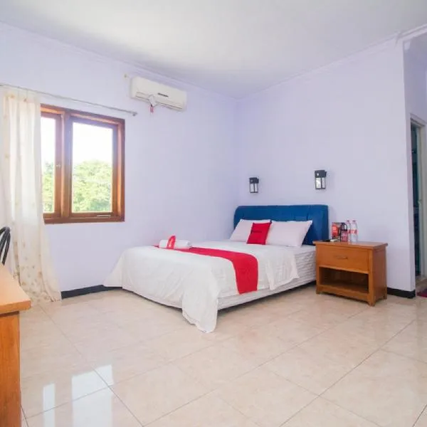 RedDoorz near Pantai Boom, hotel v destinaci Banyuwangi