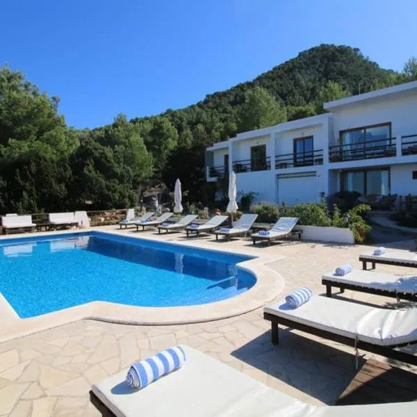 Villa Olga - San Jose, hotel en Sant Josep de sa Talaia