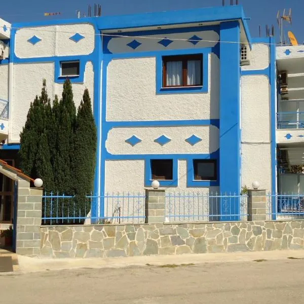 Panorama Hotel, hotel i Loutsa