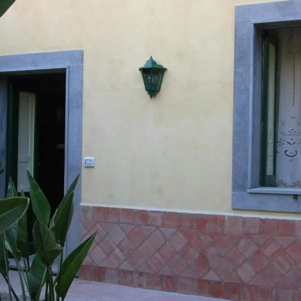 La Durlindana B&B, hotel in Acireale