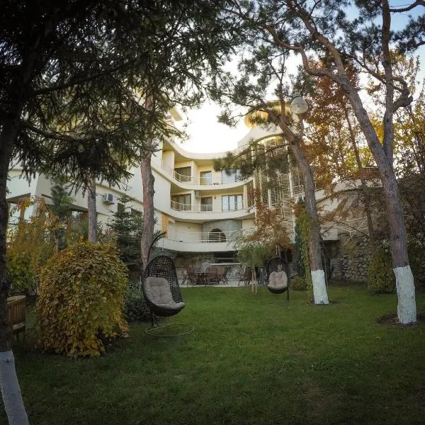 Hotel Beaumonde Garden, hotel v destinaci Tbilisi City