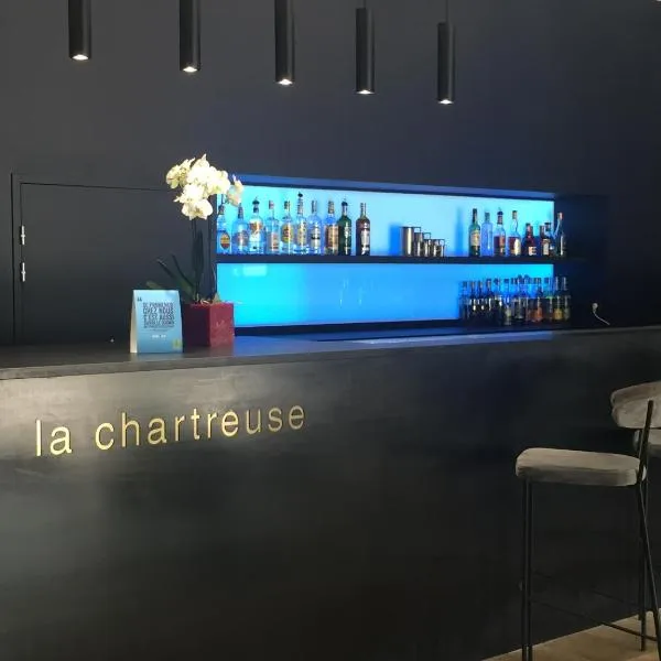 La Chartreuse Logis Hotel Restaurant, hotel v destinácii Cahors
