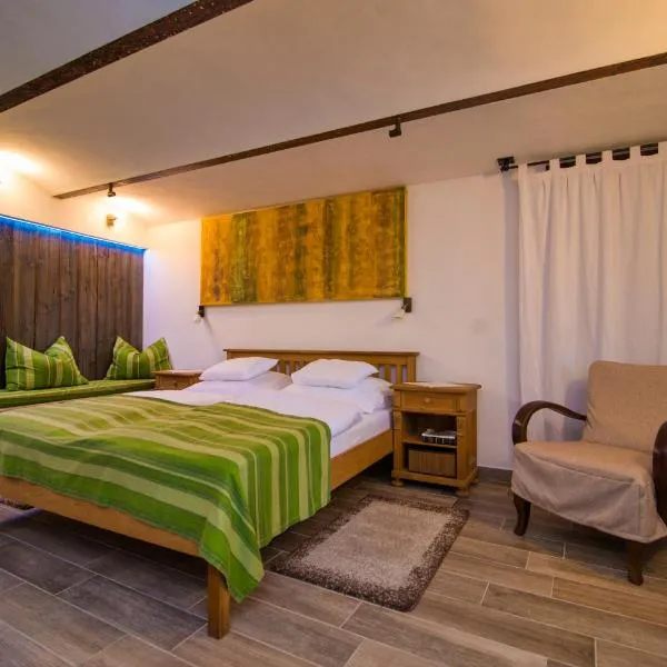 Őshaza Vendégház, hotel v destinaci Bazsi