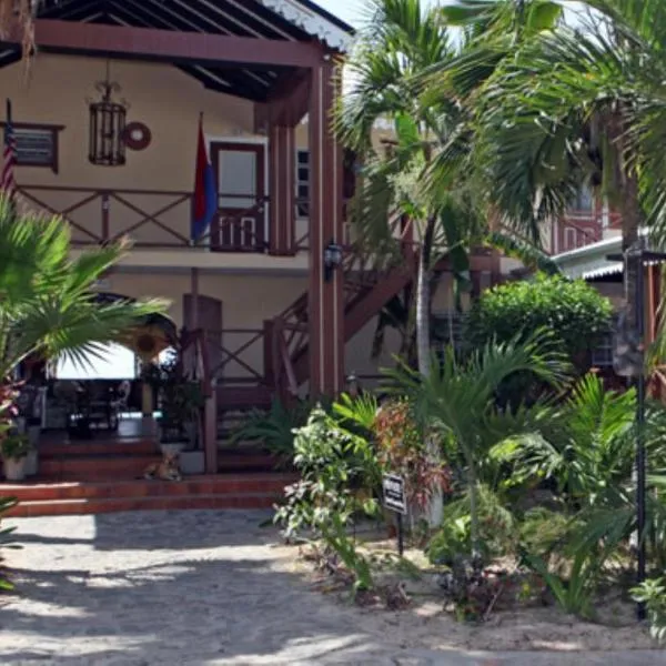 Mary's Boon Beach Plantation Resort & Spa, hotel in Maho Reef