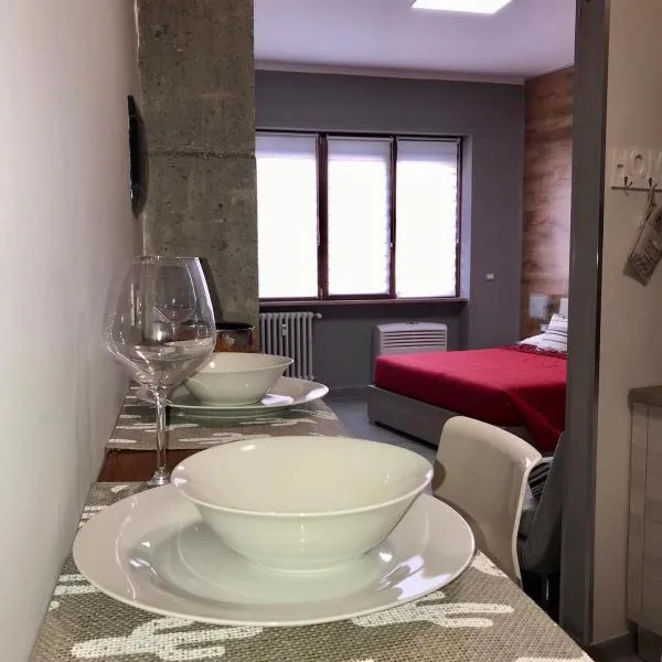 HappyHome Monolocale Rivarolo Canavese, hotell i Rivarolo Canavese