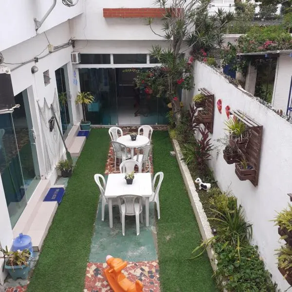 Mar & Mar Suites, hotel v destinaci Arraial do Cabo