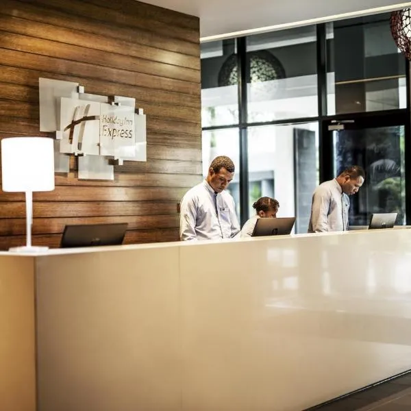 Holiday Inn Express Port Moresby by IHG, ξενοδοχείο στο Πορτ Μόρεσμπι
