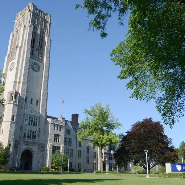 Holiday Inn Express & Suites Toledo West by IHG, hotel en Toledo