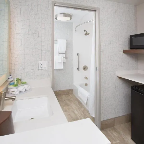 Holiday Inn Express Salt Lake City Downtown by IHG, hótel í Salt Lake City