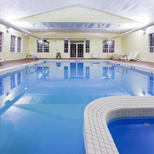 Saint Ignace में, होटल Holiday Inn Express St. Ignace-Lake Front by IHG