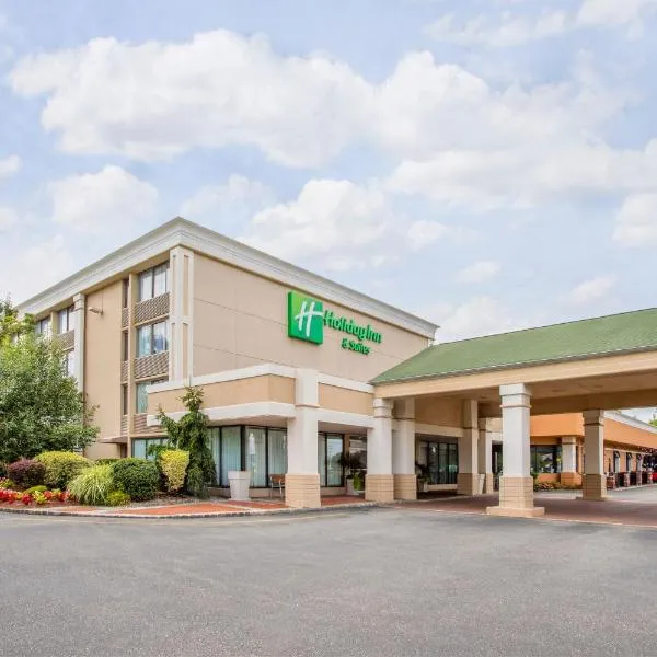 Holiday Inn & Suites Parsippany Fairfield, an IHG Hotel, hotel di Parsippany