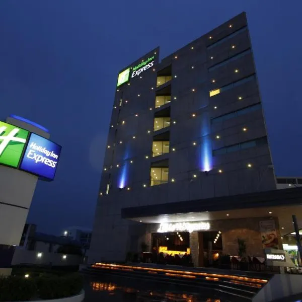 Holiday Inn Express Toluca Galerias Metepec, an IHG Hotel, hotel in San Buenaventura