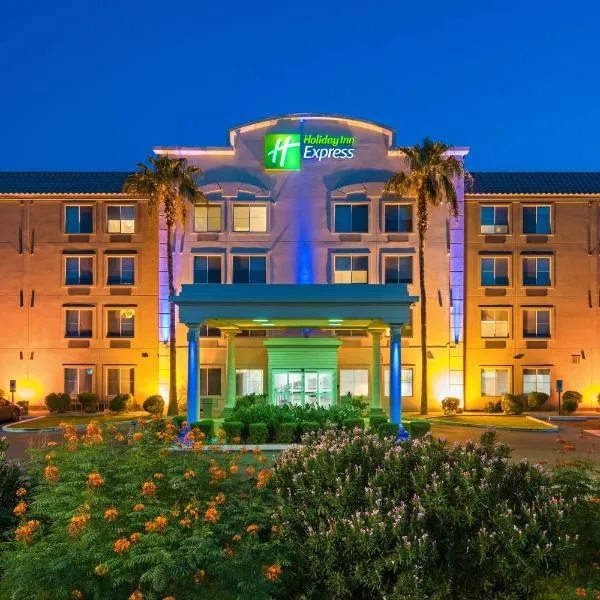 Holiday Inn Express Peoria North - Glendale by IHG, hotel v destinaci Peoria