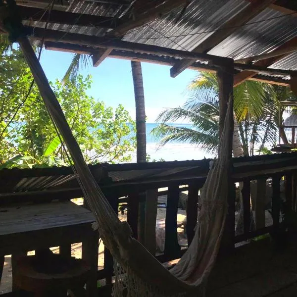 Surfhost, hotel v destinaci Garza