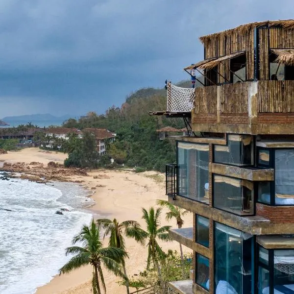 Dog Friendly Hotel $Quy Nhon - $Mira Bãi Xếp Quy Nhơn - The Hidden Jewel