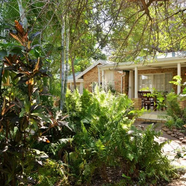 Chobe River Cottages, hótel í Kasane