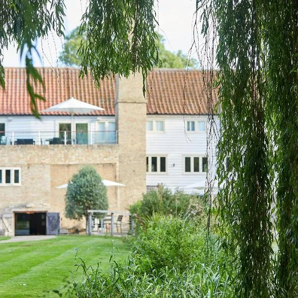 Tuddenham Mill Luxury Hotel, hotell sihtkohas Tuddenham