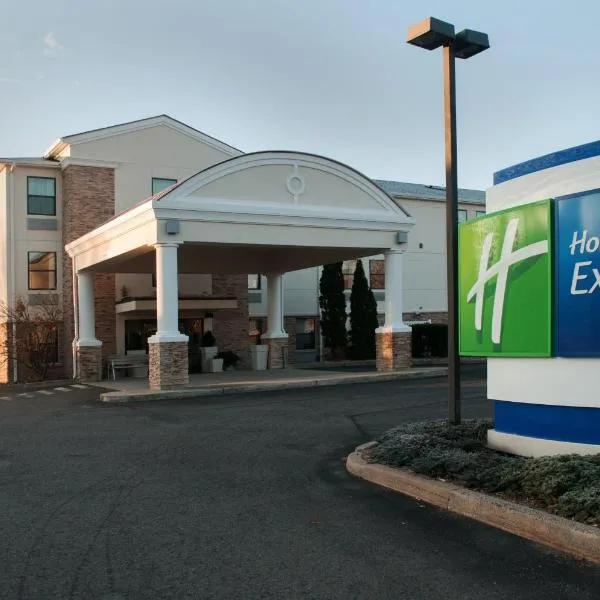 Holiday Inn Express Vernon-Manchester by IHG, hotell sihtkohas Vernon