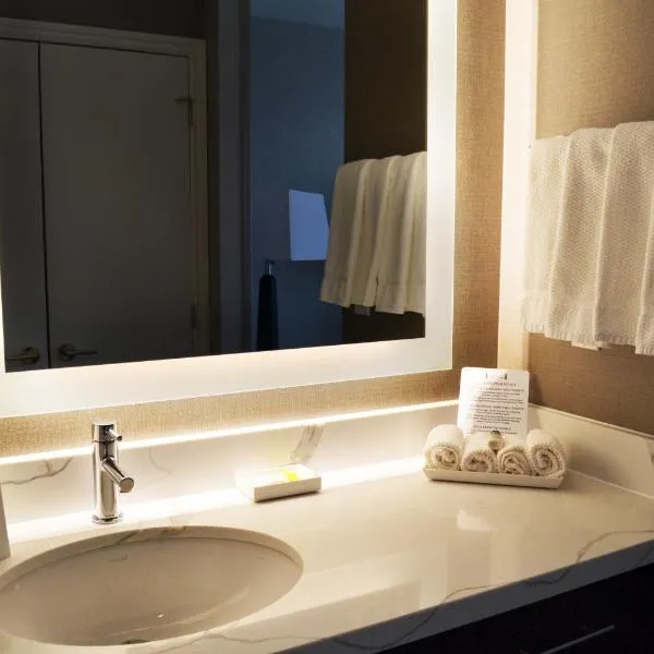 Staybridge Suites - Red Deer North by IHG, hotel di Red Deer