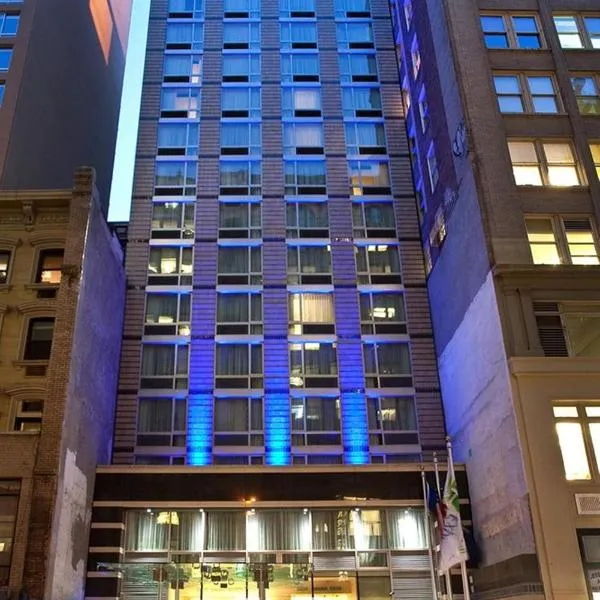 Holiday Inn Express - Times Square South, an IHG Hotel, hotel v mestu Glendale