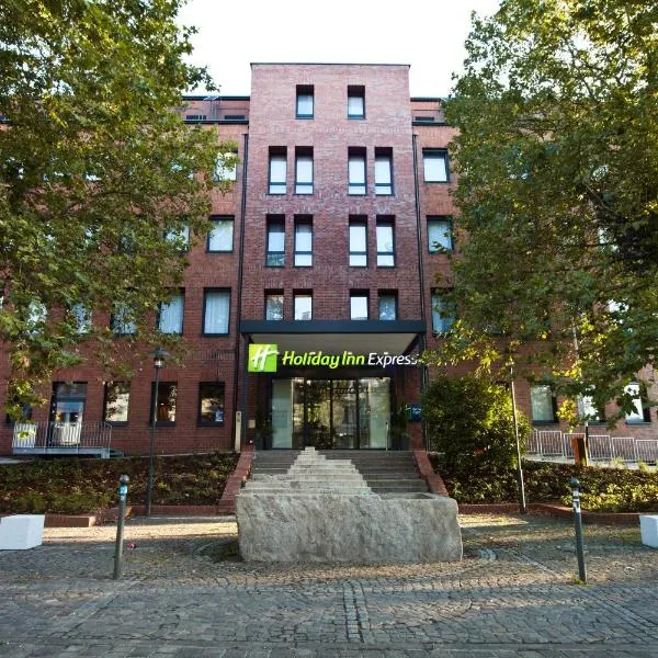 Holiday Inn Express - Saarbrücken, an IHG Hotel, hotel in Völklingen