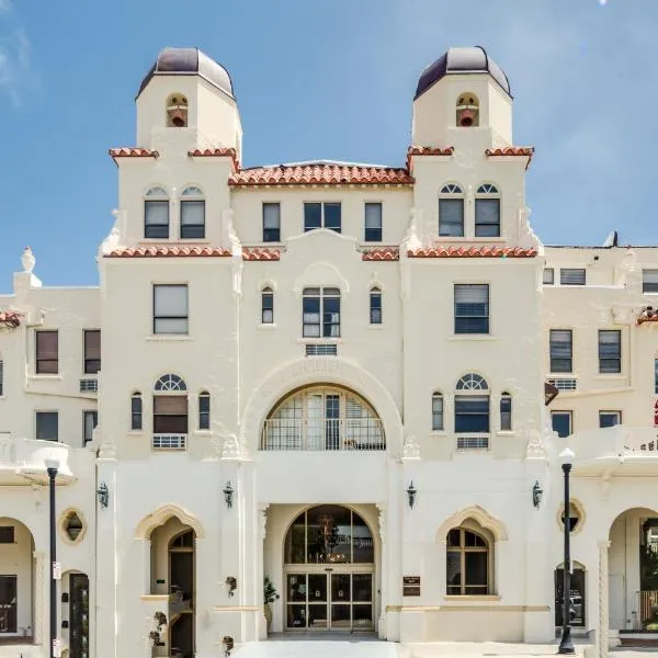 Tropicals of Palm Beach, hotel in Palm Beach