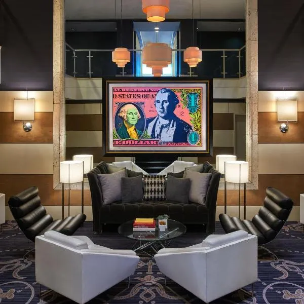 Kimpton George Hotel, an IHG Hotel, хотел в Кепитъл Хайтс