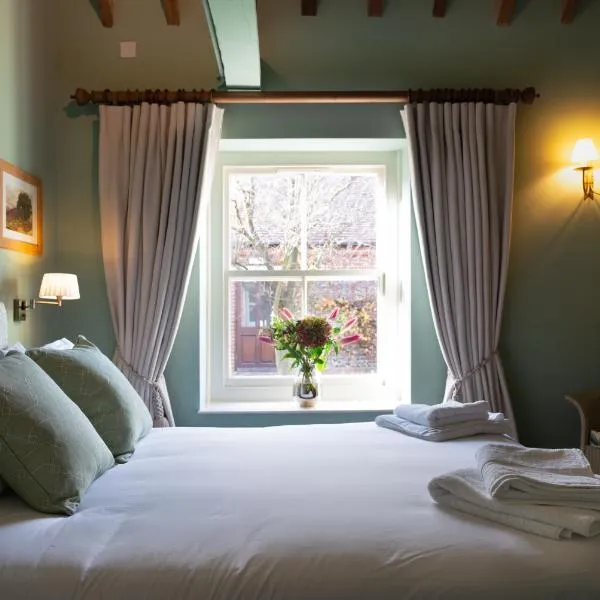 The Horse and Groom Inn, hotel in Chichester