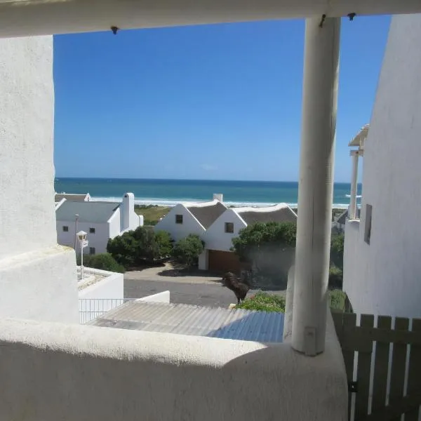 Marlyn and Dolfyn Self Catering, hotel a Paternoster