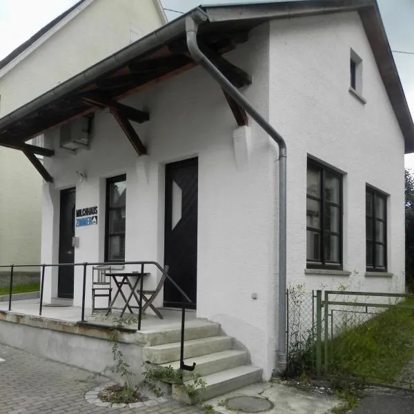 Milchhaus Zimmer - Tiny House, hotel v destinaci Balingen