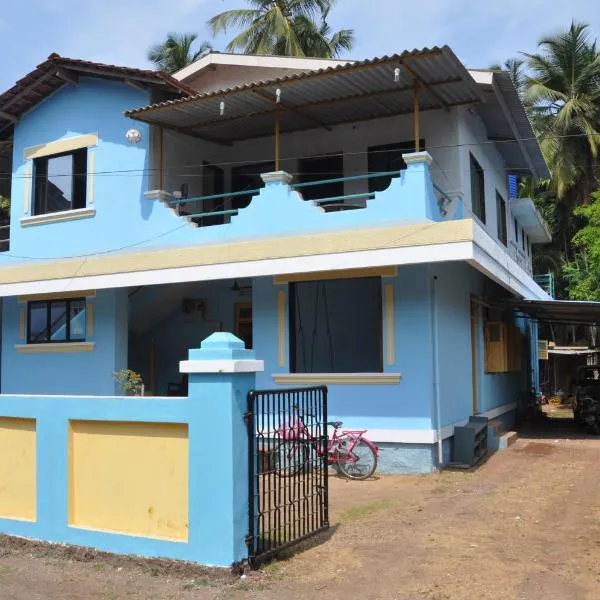 Suvarna Holiday Home, hotel in Murud