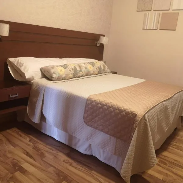 Hostal Palamas, hotel en Tarija