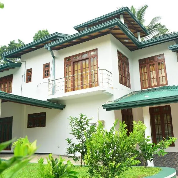 Seven Luck Palace, ξενοδοχείο σε Kandy