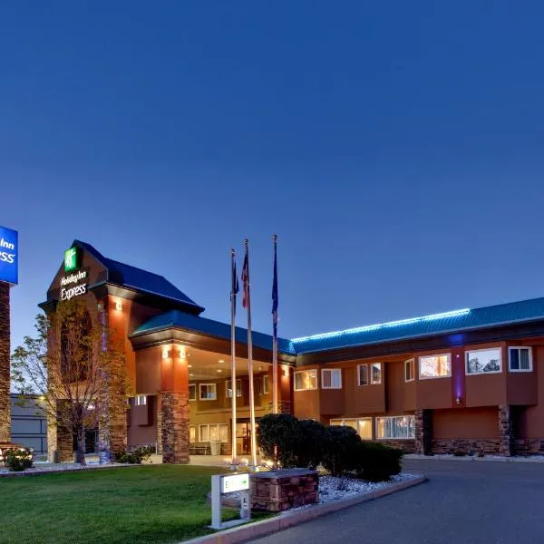 Viesnīca Holiday Inn Express Red Deer, an IHG Hotel pilsētā Reddīra